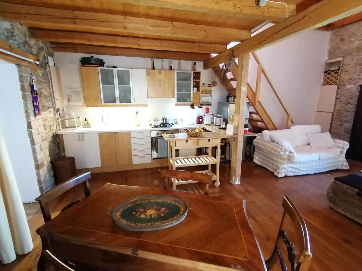 Seaview Stone Apartment In Ipsos Beach Екстериор снимка